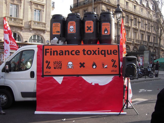 Grèce, collectivités locales : même Troïka, même combat !