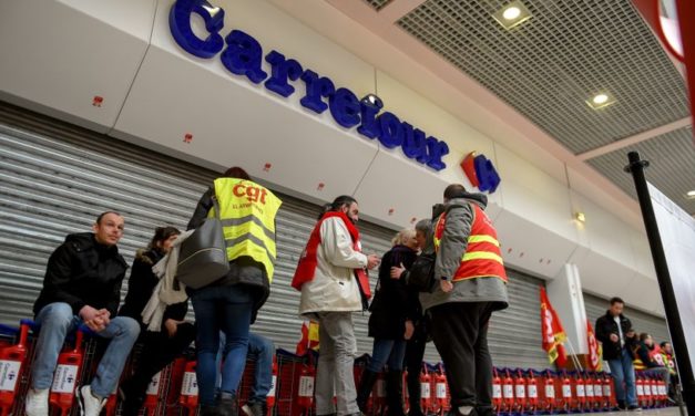 300 magasins Carrefour en grève !