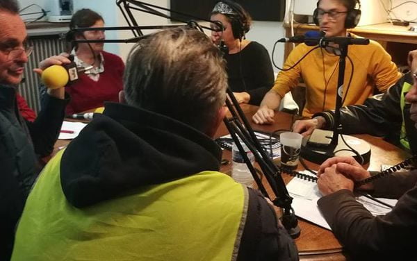 Réécouter « Un autre son de cloche » avec des gilets jaunes du 68 et des responsables politiques