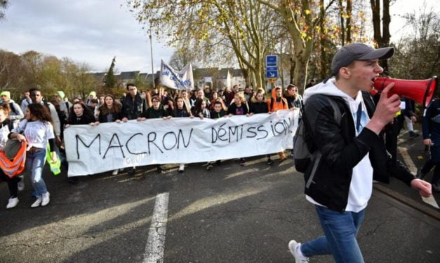 Des manifestants lycéens et des gilets jaunes à écouter dans notre podcast
