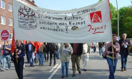 la Confédération allemande des syndicats (DGB) dénonce les conditions de chômage partiel, les restrictions budgétaires et les privatisations du système de santé