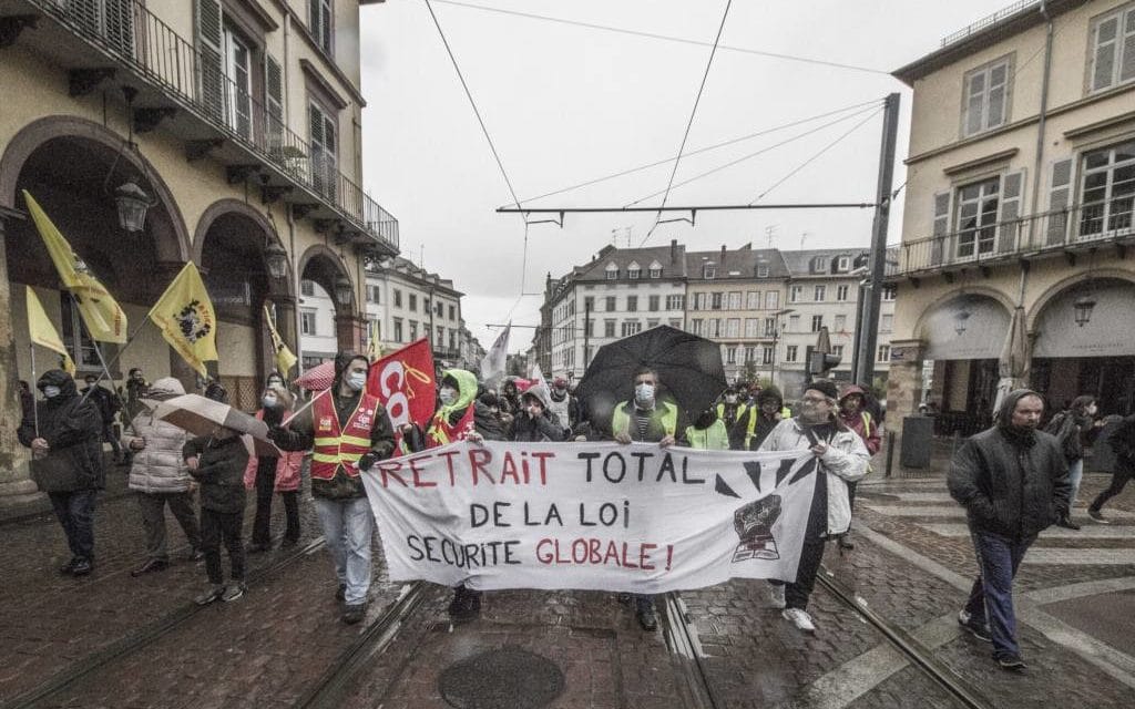A Mulhouse, un rassemblement contre la loi de sécurité globale