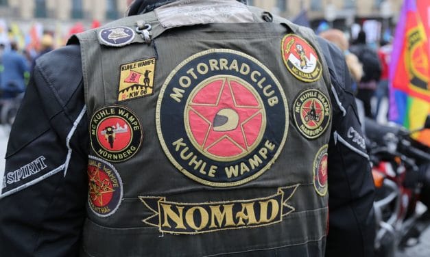 En Allemagne, des motards qui roulent à gauche…