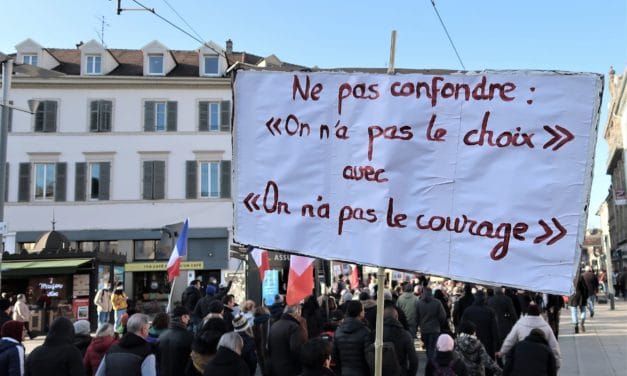 Manifestation anti-passe à Mulhouse avant promulgation du passeport vaccinal