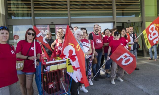 Carrefour Mulhouse à l&rsquo;Ile-Napoléon : pour les salariés, la confiance n’y est plus !