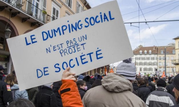 Photorama de la manifestation contre la réforme des retraites du 7 mars à Mulhouse