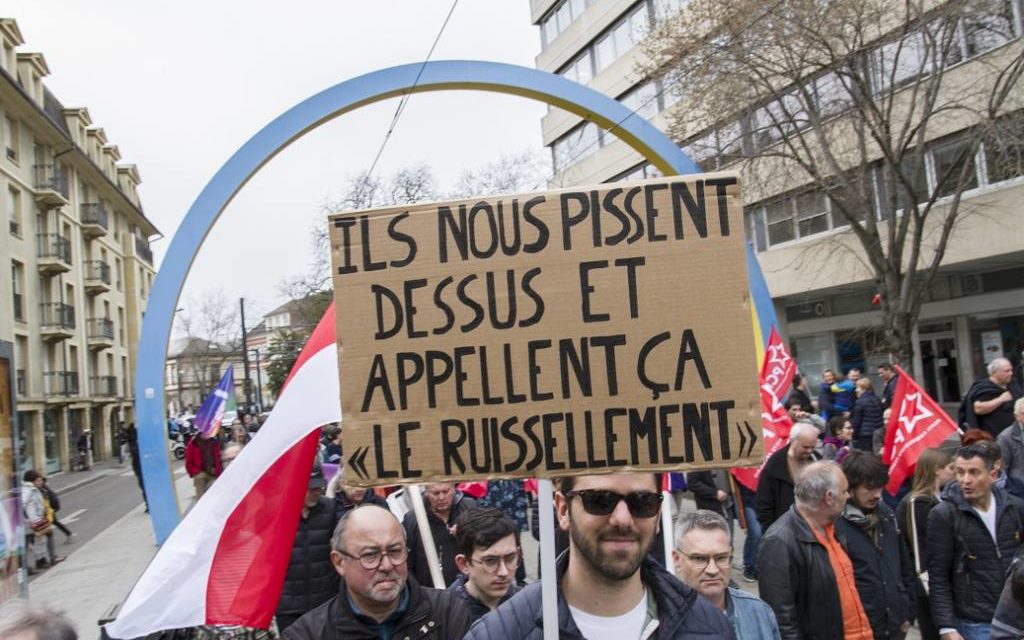 Vidéo et photorama sonorisé de la manifestation contre la réforme des retraites du 23 mars à Mulhouse