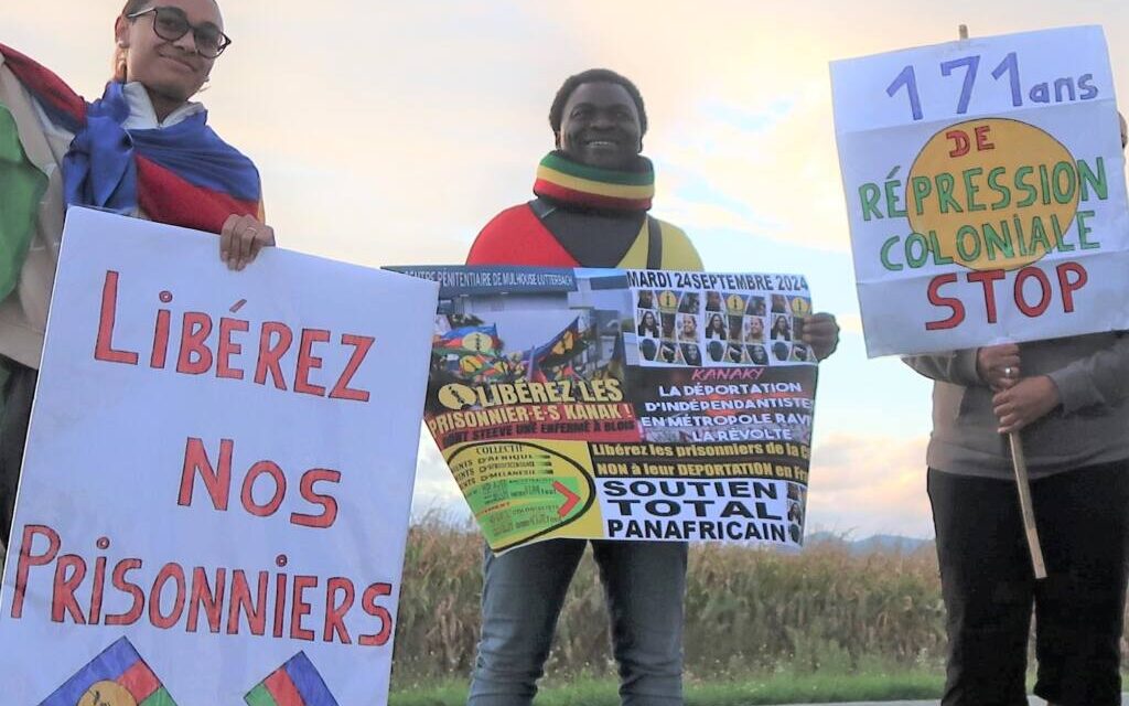 Manifestation des Kanaks devant le centre pénitentiaire de Mulhouse – Lutterbach