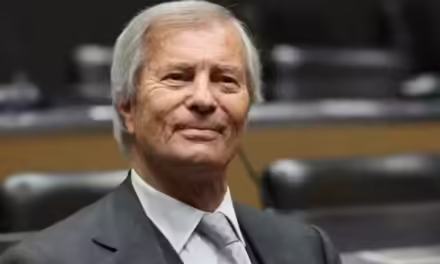 Etats généraux de l&rsquo;information : « Bolloré peut dormir tranquille »