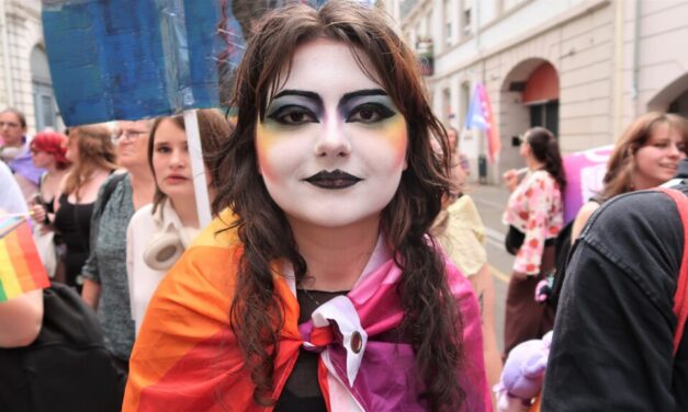 A Mulhouse, « sous les paillettes, la rage » : 5ᵉ édition de la Pride, souffle de résistance, de joie et d’engagement